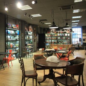 10/02/24 – “L’Altro che Siamo”: Un Esordio Letterario Tra Amicizia e Musica alla Libreria Eli di Roma