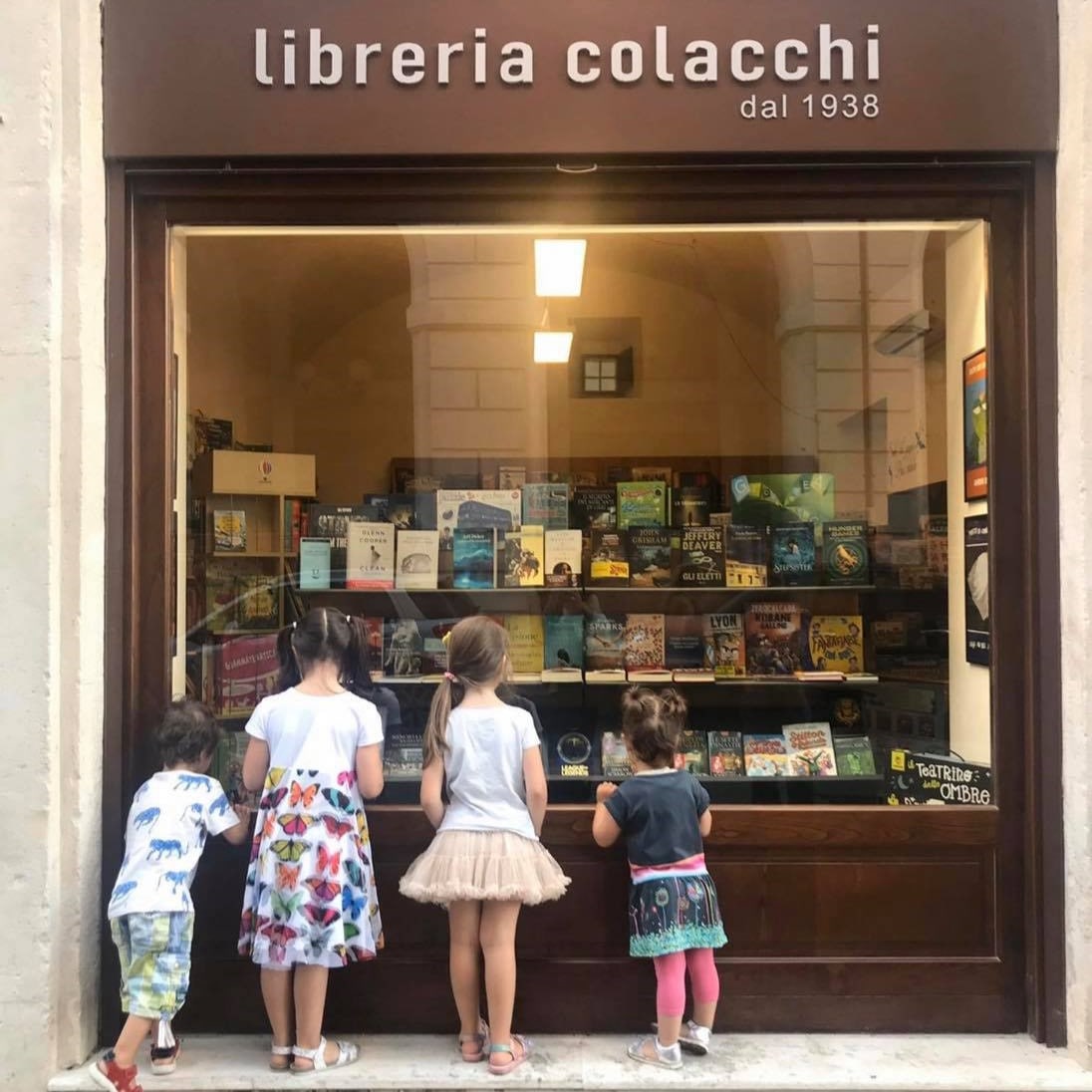 libreria colacchi l'acquila l'altro che siamo giovanni simoneschi